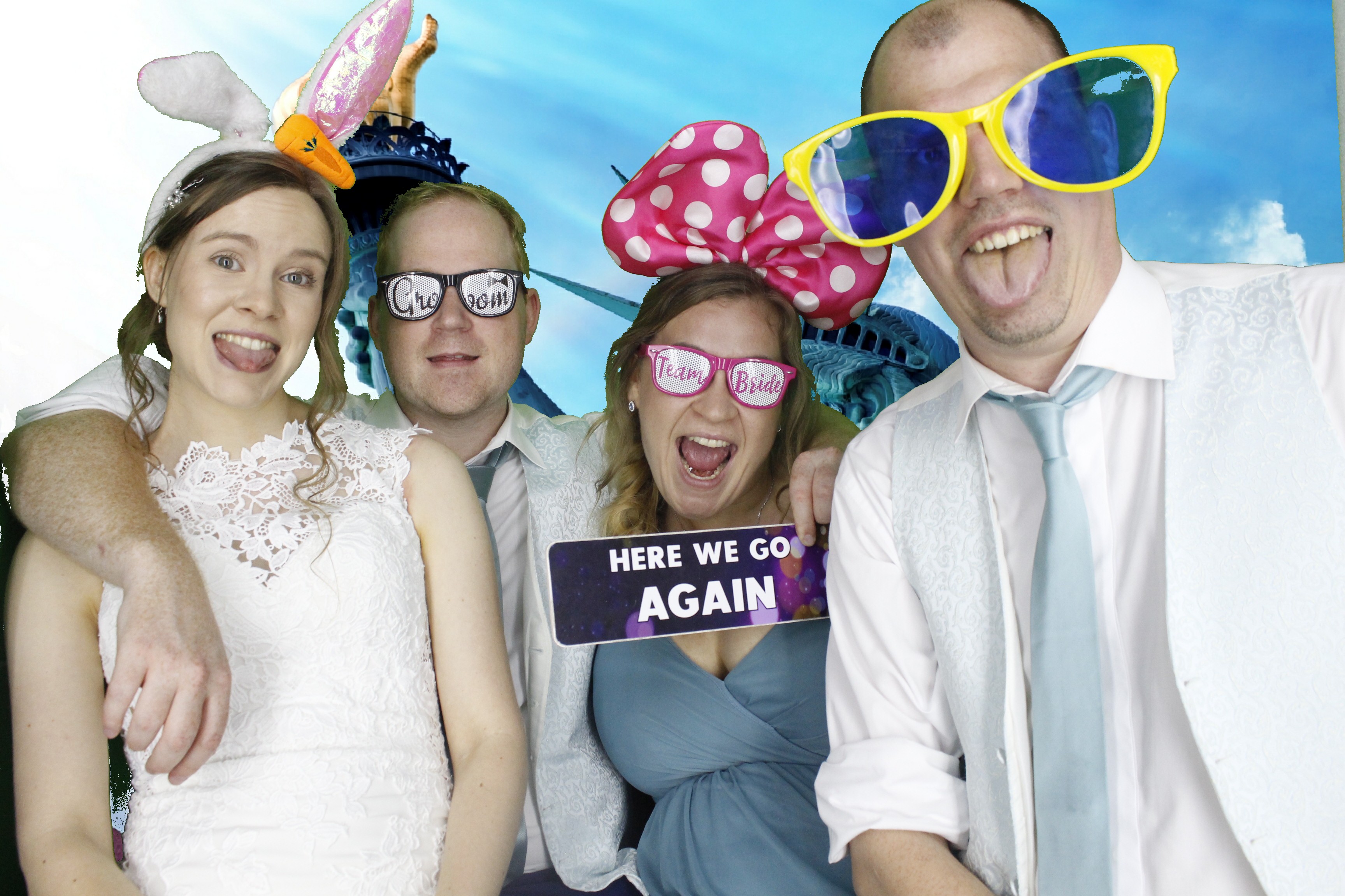 Rebecca and Warren's Wedding | View more photos from the event at gallery.myphotoboothexperience.co.uk/u/MyPhotoBoothExperienceLtd/Rebecca-and-Warrens-Wedding